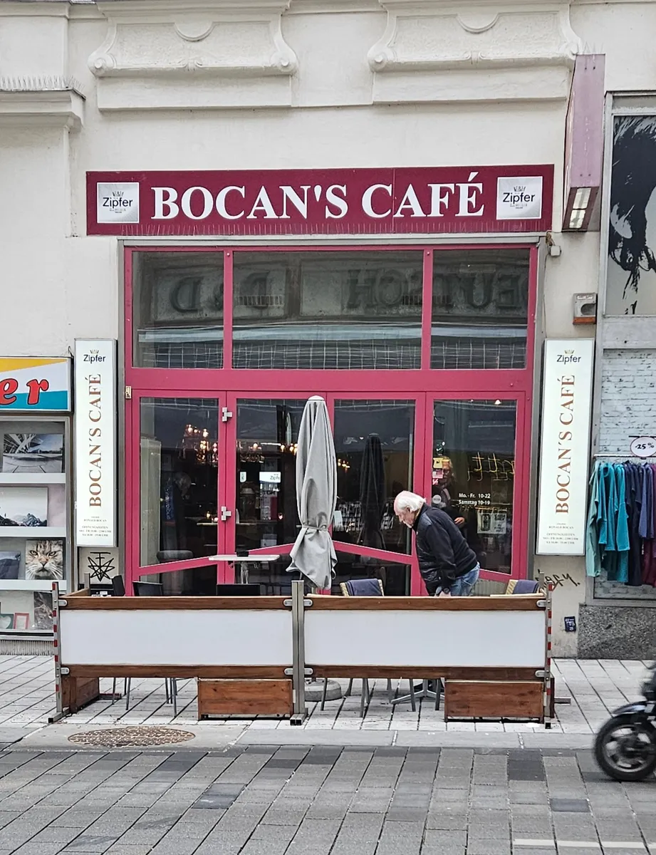 Cafe Bocan