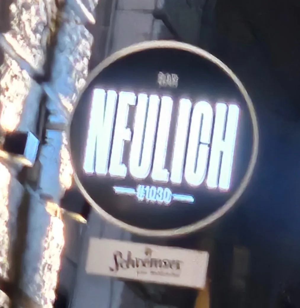 NEULICH - Bar & Eatery